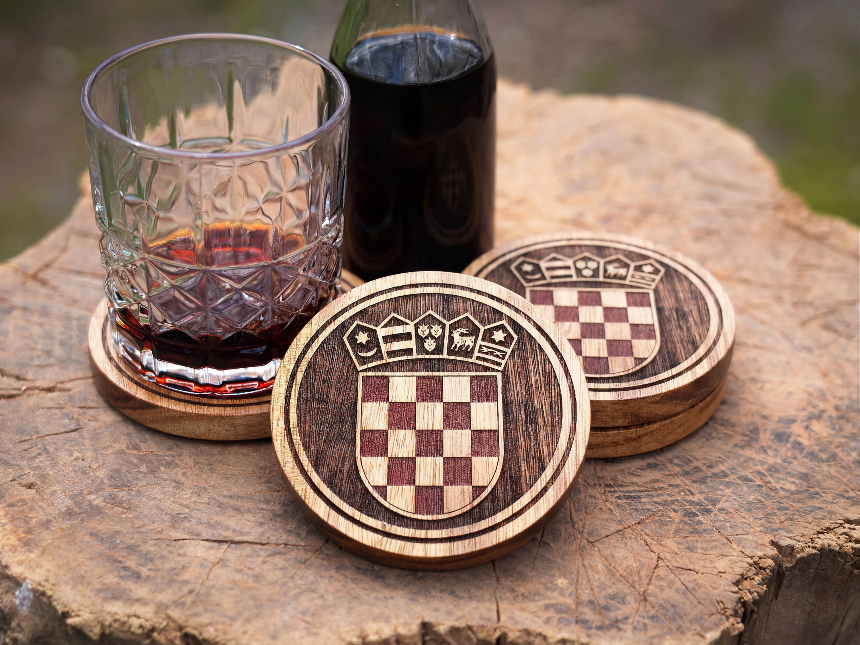 Croatian Coat of Arms – One-Colour Painted Coaster Set
