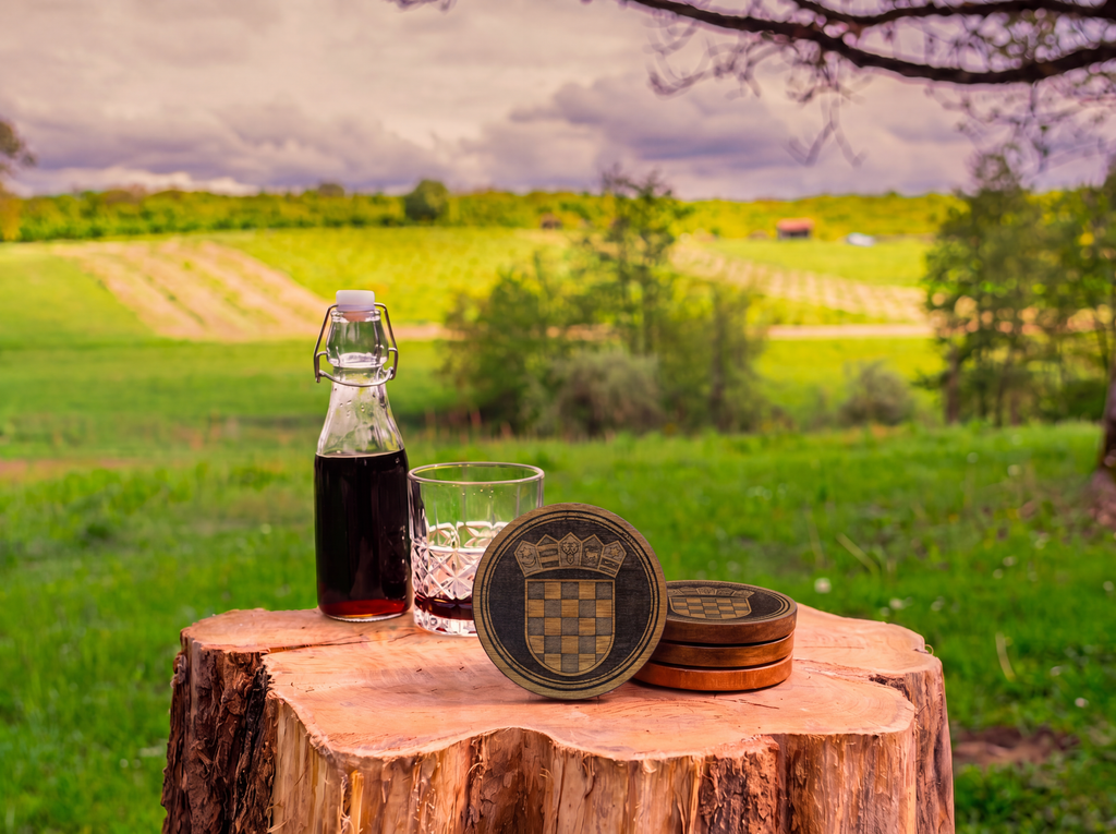 Croatian Coat of Arms – Natural Engraved Coaster Set