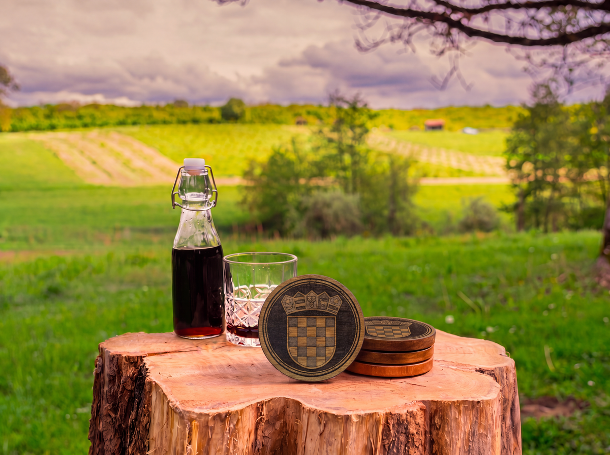 Croatian Coat of Arms – Natural Engraved Coaster Set