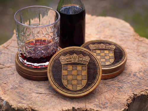 Croatian Coat of Arms – Natural Engraved Coaster Set