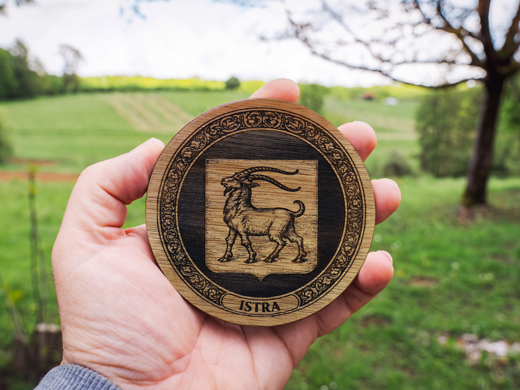 Istria Coat of Arms – Natural Engraved Coaster Set